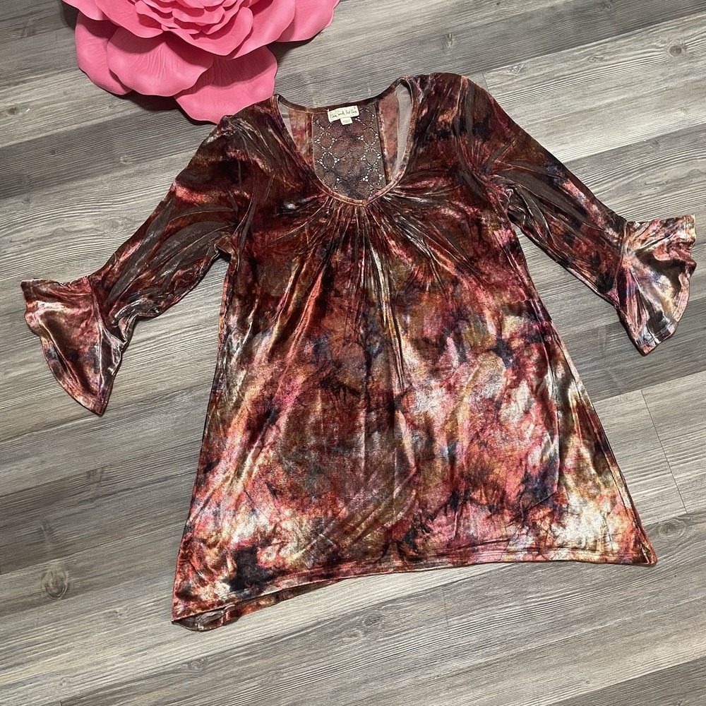 ONE WORLD LIVE AND LET LIVE Size S Tunic Top Velvet Floral Whimsigoth Fairy Boho